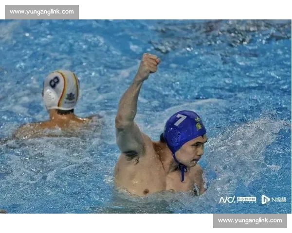 广东水球卫冕加冕六冠王 陈仲贤：团结是传承密码