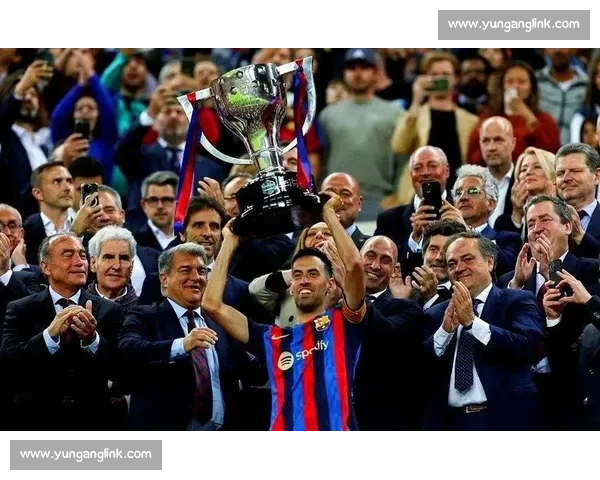 德容直言皇马围堵拉明 “夸张”:一场被放大的德比风波 德容直言皇马围堵拉明 “夸张”:一场被放大的德比风波