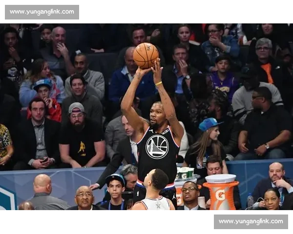 无眼传球:藏在 “感觉” 里的运动智慧 无眼传球:藏在 “感觉” 里的运动智慧