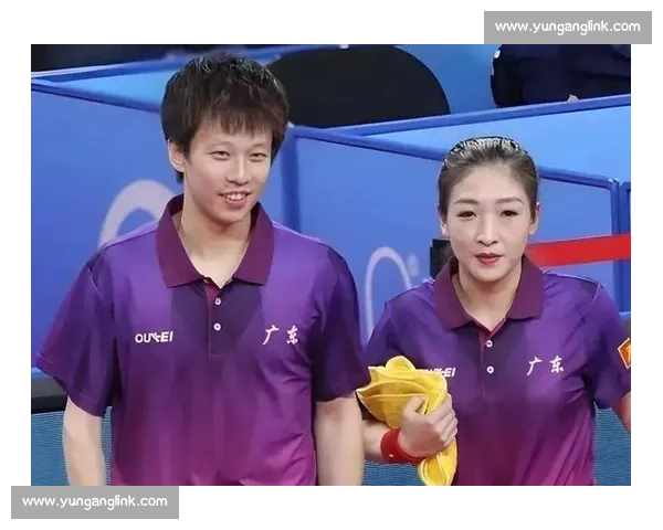 刘诗雯对阵王艺迪巅峰碰撞老将经验与新生力量的正面较量赛场风云 刘诗雯对阵王艺迪巅峰碰撞老将经验与新生力量的正面较量赛场风云